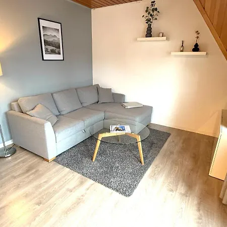 Apartmán Apartment, Parkplatz, 2 Balkone, Wi-fi, Tv *
