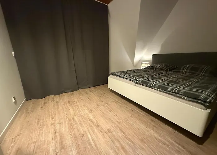 Apartment, Parkplatz, 2 Balkone, Wi-fi, Tv Lägenhet *