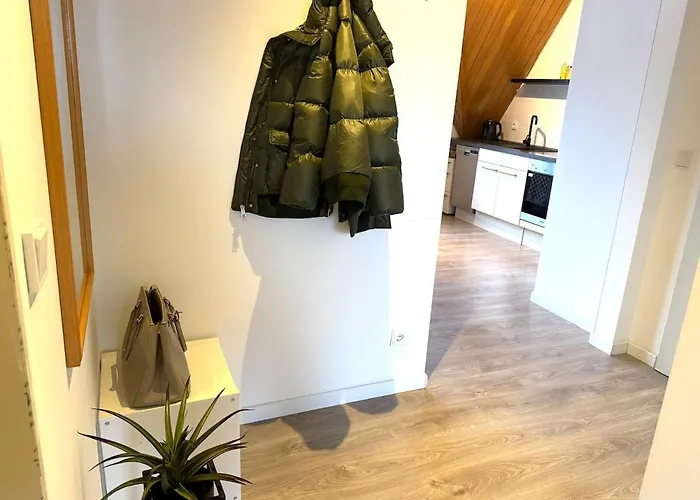 Apartment, Parkplatz, 2 Balkone, Wi-fi, Tv Lägenhet *