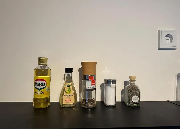 Lägenhet Apartment, Parkplatz, 2 Balkone, Wi-fi, Tv